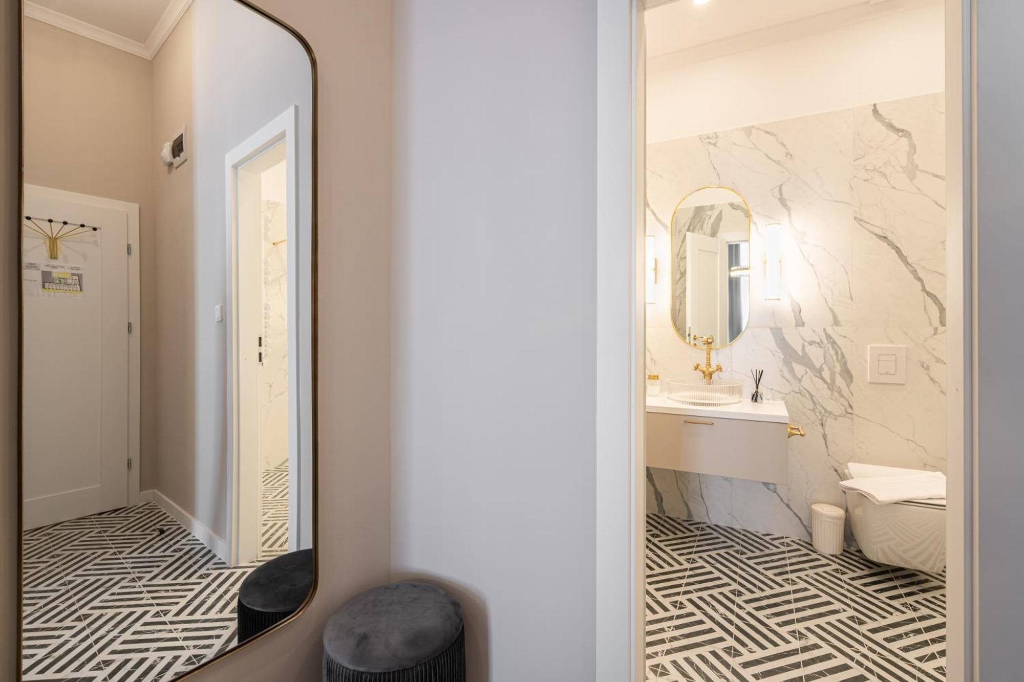 Timeless Boutique Suites By Bqa Budapest Exterior foto