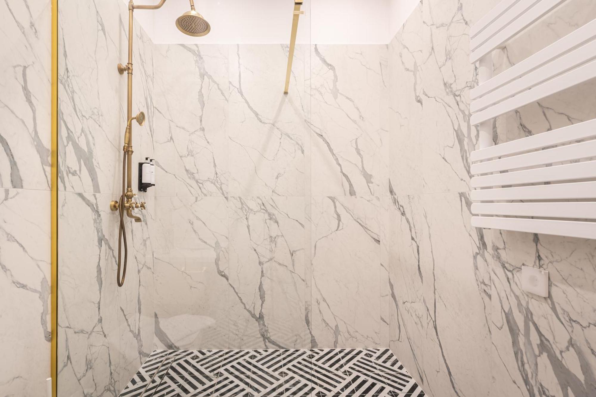 Timeless Boutique Suites By Bqa Budapest Exterior foto